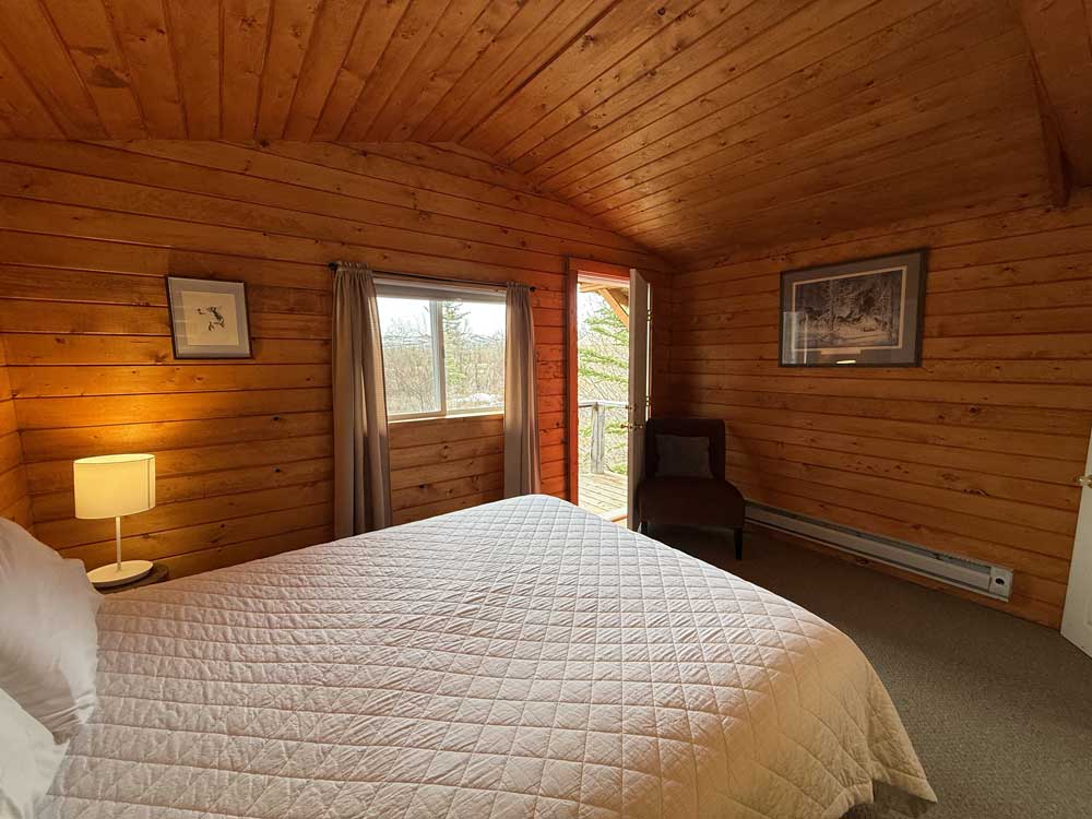 Standard Interior at EarthSong Lodge & Cabins